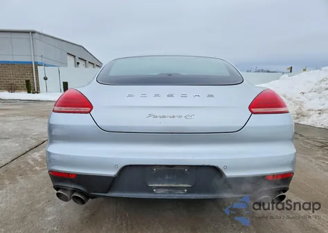 2014 Porsche Panamera S z USA, uszkodzony, nr VIN WP0AB2A75EL055877